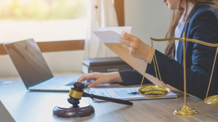 Οργάνωσης Συμβολαιογραφείων και Συμβολαιογραφικών εταιρειών